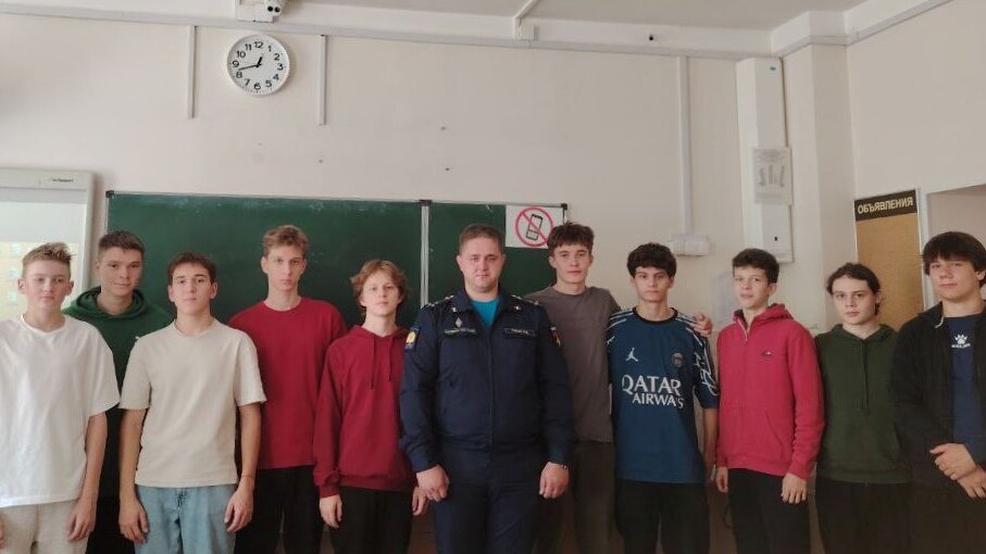 16 сентября для наших старшеклассников открылись новые горизонты возможностей: состоялось знакомство с перспективами поступления в прославленные ВУЗы Министерства обороны Российской Федерации